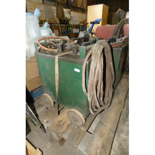 5063 - 1 x Oxford oil cooled welder