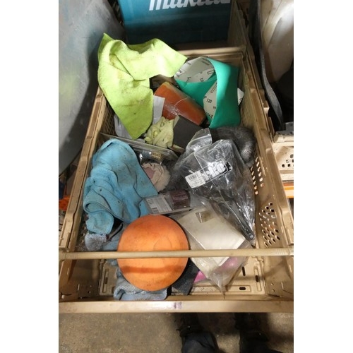 5197 - A quantity of various mainly auto related items. Contents of 3 plastic crates which are not included