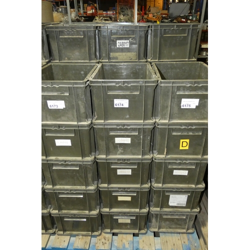 6174 - 11 x green plastic stacking boxes each approx 39 x 29 x 20cm high