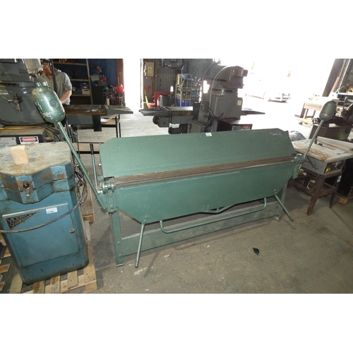 6189 - 1 x Edwards metal folder model 6FT.16G.A/S capacity approx 2030 x 1.5mm