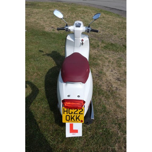 31 - Lambretta V-125 Special ES Classic Scooter, Reg; HG22 OKK, 1st reg 21/06/2022, Never ridden (only 2m... 