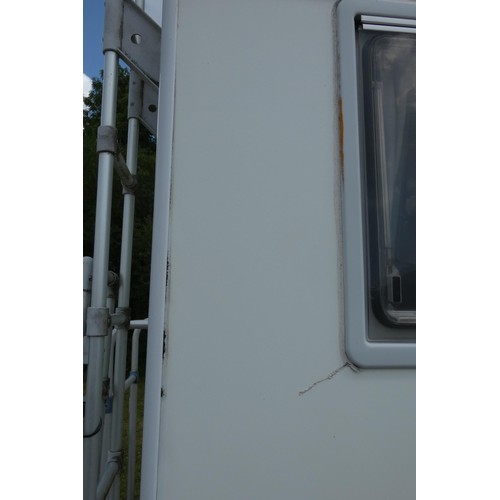 10 - White Fiat Ducato 2.8 Td Europe 5000 SL 6 berth Motor Caravan,  Reg W556 PNU, 1st reg 30/03/2000, Ma... 