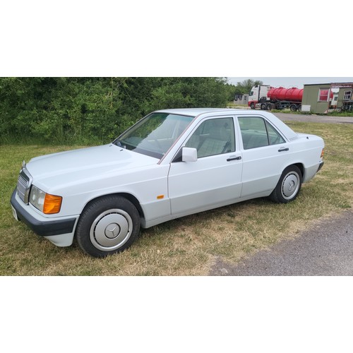 20 - White Mercedes 190E Auto 4 dr saloon, Reg K336 EYY, 1st reg. 18/01/1993, 4 speed auto saloon petrol ... 