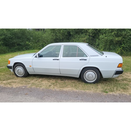 20 - White Mercedes 190E Auto 4 dr saloon, Reg K336 EYY, 1st reg. 18/01/1993, 4 speed auto saloon petrol ... 