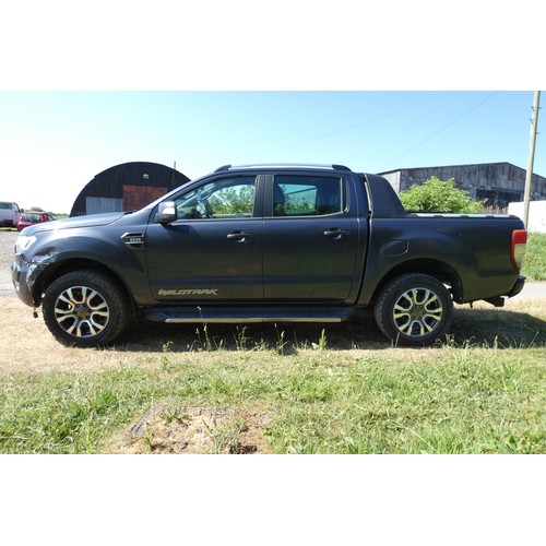 5 - Grey Ford Ranger Wildtrak 4x4 Double Cab Pick up 3.2 T . Reg HG65 YBF, 1st Reg 29/01/2016, 6 speed A... 