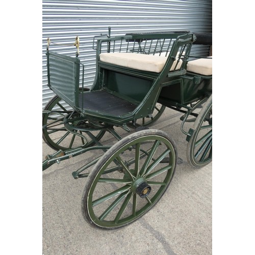 38 - Horse drawn 4 wheeled carriage / wagonette, early 1900s, French, restored for a wedding 10 years ago... 