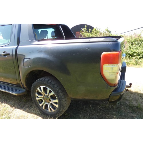 5 - Grey Ford Ranger Wildtrak 4x4 Double Cab Pick up 3.2 T . Reg HG65 YBF, 1st Reg 29/01/2016, 6 speed A... 