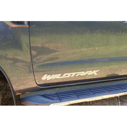 5 - Grey Ford Ranger Wildtrak 4x4 Double Cab Pick up 3.2 T . Reg HG65 YBF, 1st Reg 29/01/2016, 6 speed A... 