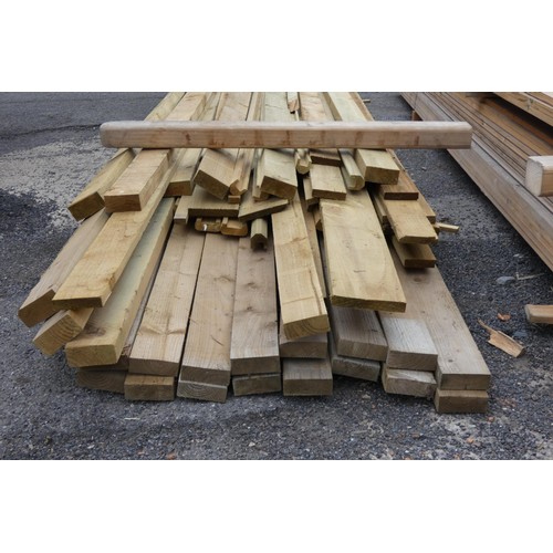 6242 - A qty of timber mostly 10x4.5cm, lengths vary up to approx 480cm. (Bottom Stack)