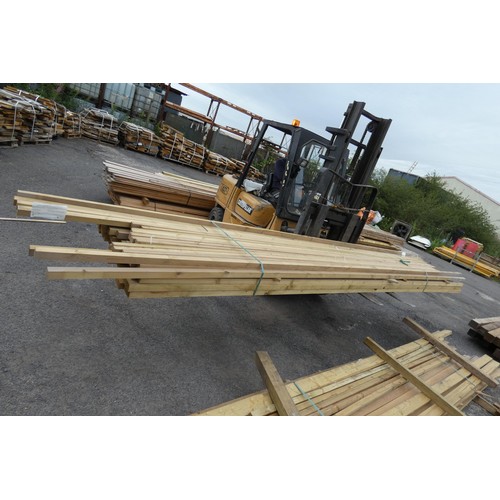 6247 - A qty of timber inc 4x4cm and 9x4.5cm, lengths vary up to approx 540cm. (Top Stack)