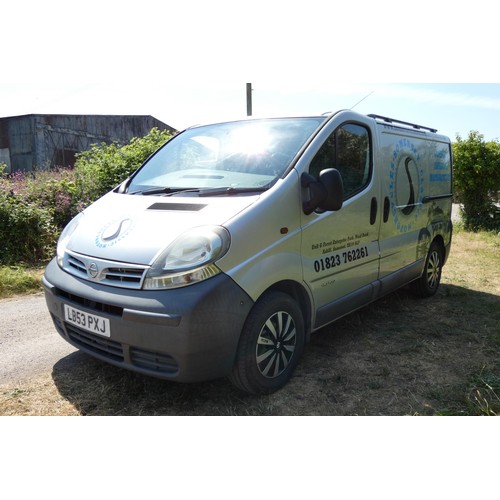 2 - Silver Nissan Primastar SE DCI 100 SWB panel van, Reg: LB53 PXJ, 1st reg 16/12/2003, 6 speed manual ... 