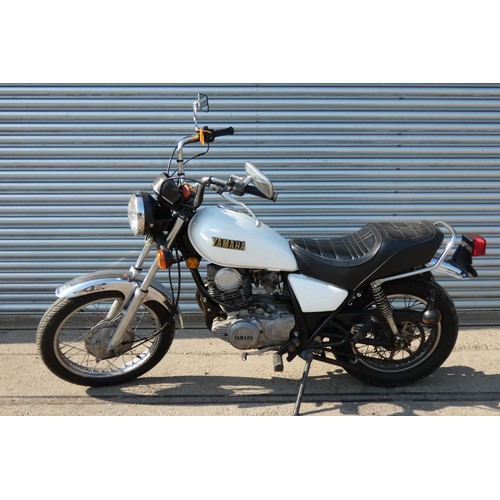 27 - Yamaha SR250 1980 Speedo reads 09,323’ comes with Title Docs & Nova Cert 23E158842  Runs, Insolvency... 