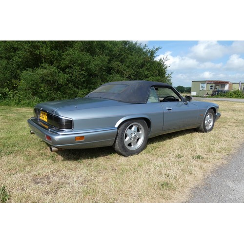 21 - Blue Jaguar XJ-S Convertible Auto, Reg L483 YKV, 1st Reg 16/05/1994, 4 speed Auto Petrol Sports 3980... 