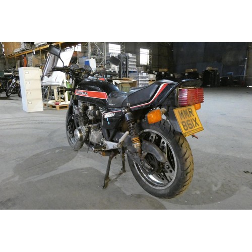 29 - Honda CB900-F Motorcycle 901cc 1982 Reg MMR 861X  1st reg: 15/03/1982..Mileage 37,328’ No Docs, Barn... 