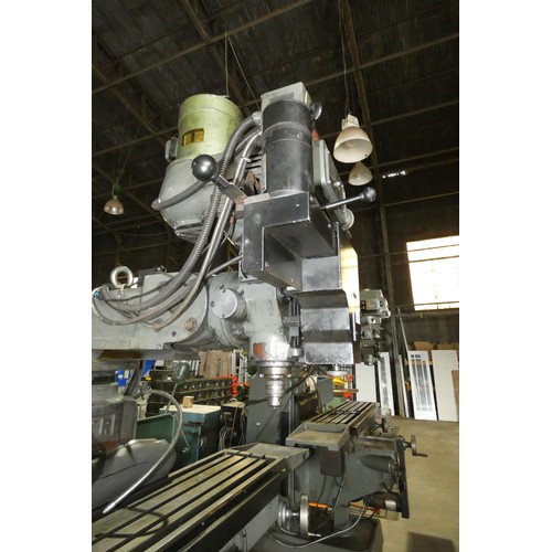 6197 - 1 x King Rich / XYZ PRO 3000 milling machine model KR-V3000SLV, 3ph, YOM 1997, fitted with an SWI Pr... 