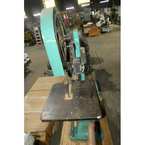 5350 - 1 x vintage band saw by Gardiner and Sons of Bristol 240v fitted with a 3820mm 6tpi blade