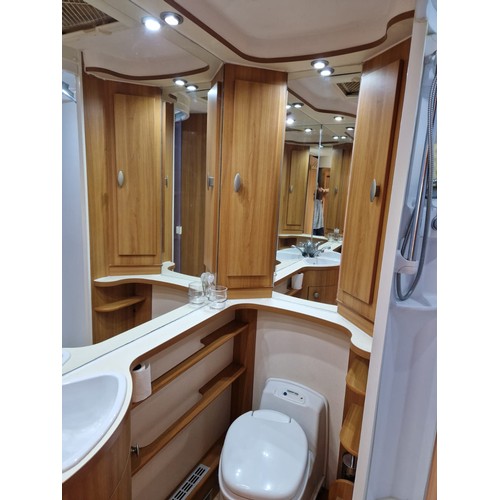 9 - Globestormer 5th Wheel Caravan 2006 and Nissan Navara Tekna DCI 188 double cab. Auto 2011. 
Reg: BK1... 