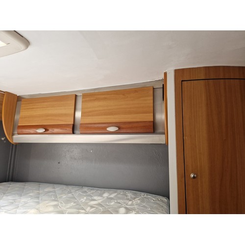 9 - Globestormer 5th Wheel Caravan 2006 and Nissan Navara Tekna DCI 188 double cab. Auto 2011. 
Reg: BK1... 