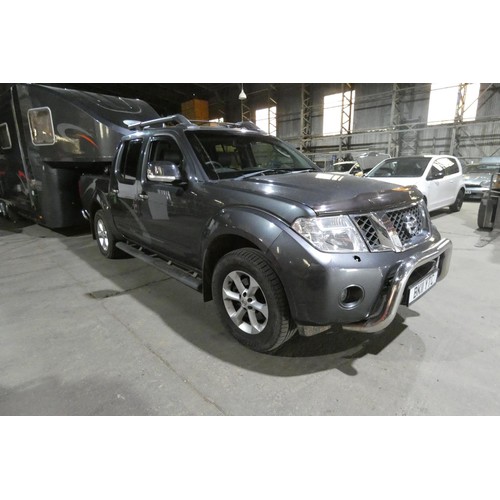 9 - Globestormer 5th Wheel Caravan 2006 and Nissan Navara Tekna DCI 188 double cab. Auto 2011. 
Reg: BK1... 