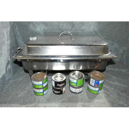 1090 - A rectangular chafing dish with lid and chafing fuel