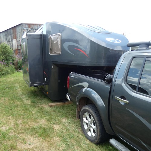 9 - Globestormer 5th Wheel Caravan 2006 and Nissan Navara Tekna DCI 188 double cab. Auto 2011. 
Reg: BK1... 