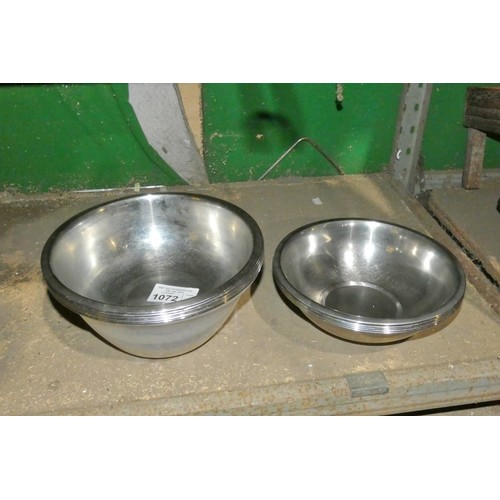 1072 - 10 stainless steel catering bowls