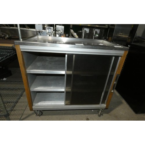 1119 - A commercial heated food trolley by Grundy type 3 - trade. Tested Working