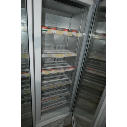 1178 - A commercial 2 door display fridge by Lowe type G6 - trade. Tested Working