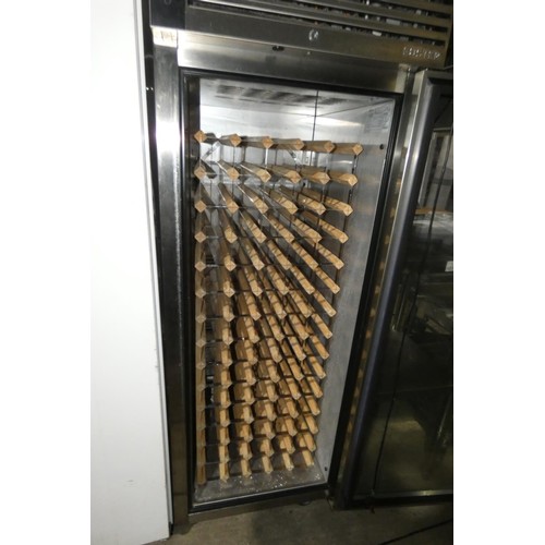 1219 - A commercial stainless steel display fridge by Foster type Eco Pro G2, unit contains a wine rack - t... 