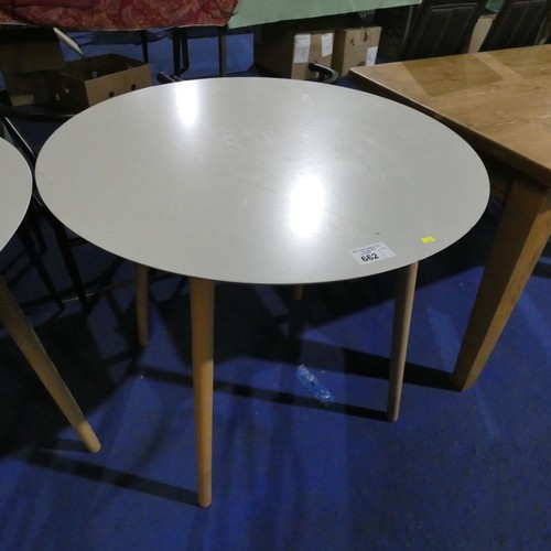 662 - 1 x grey topped round dining table with wooden legs diameter approx 90cm