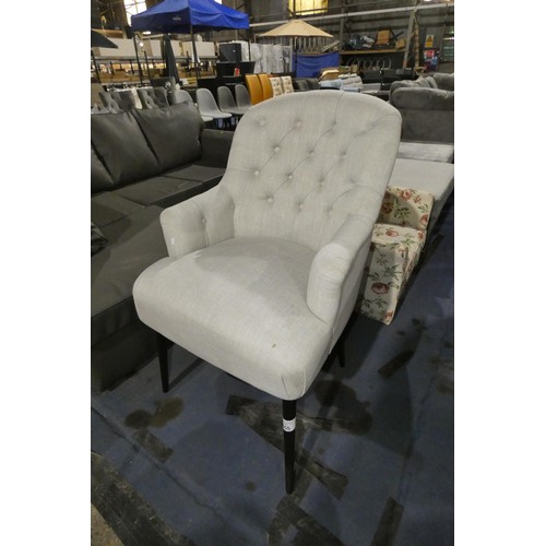 655 - 1 x light upholstered button back chair with black metal legs