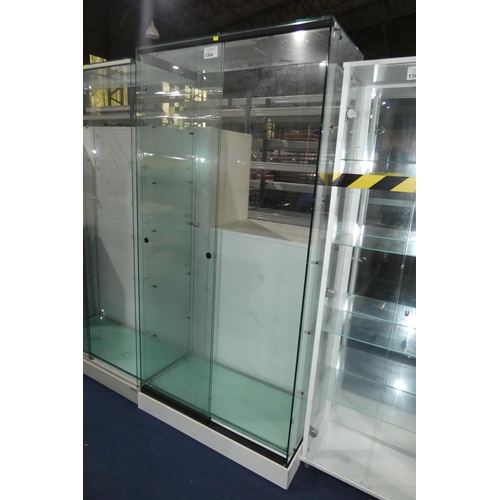 1364 - A glass display cabinet with five shelves measuring approx 88 cm x 182 cm  43 cm