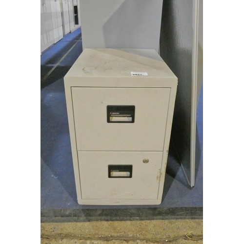 1333 - A 2 drawer fire safe/fling cabinet by Sentry, open but no key included