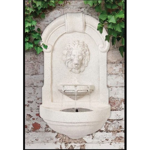 569 - 1 x Premier Decorations garden solar powered lion head water feature RRP £200