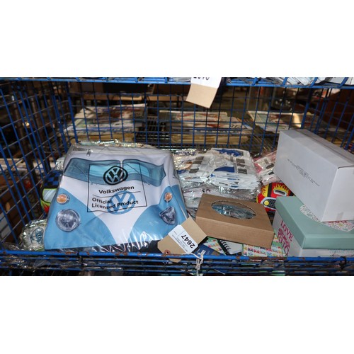 2647 - A quantity of various Volkswagen related items including bags, teapot, keyrings, a clock etc. Conten... 