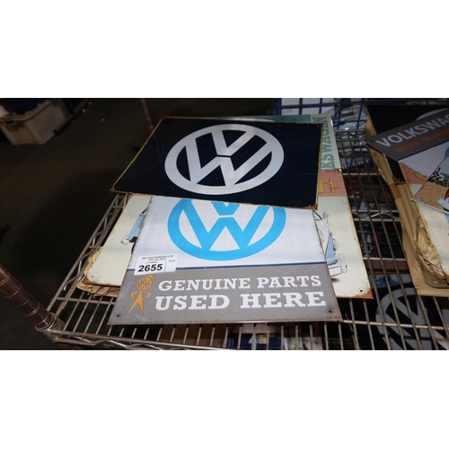 2655 - A large quantity of approx 40 various Volkswagen metal signs, please see pictures for more details