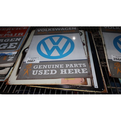 2667 - A large quantity of approx 15 various Volkswagen metal signs, please see pictures for more details