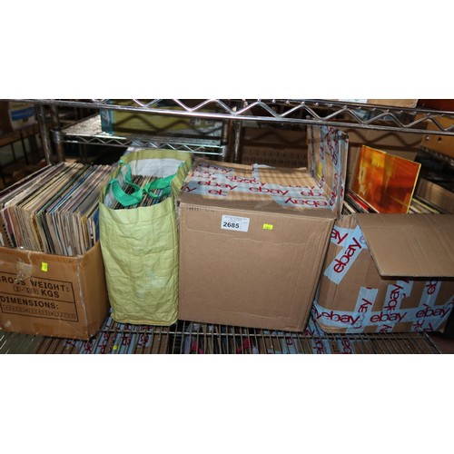 2685 - A quantity of various 33rpm records, contents of 1 shelf, please see pictures for more details