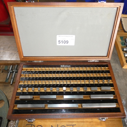 5109 - A Mitutoyo gauge block set (complete apart from two wear blocks - top left hand corner)