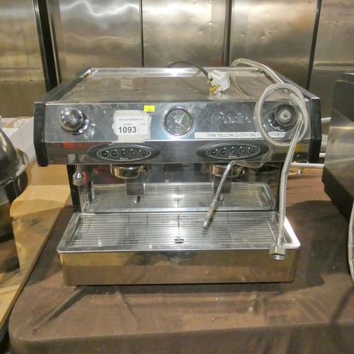 1093 - A commercial 2 group coffee machine by Fracino no model visible 240v - trade