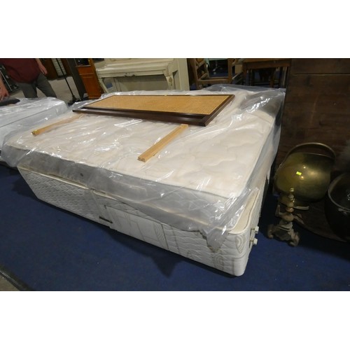 2766 - 1 x 4ft 6 inch double bed comprising of a Sealey two part divan base with 2 drawers, a Sealey 4ft 6 ... 