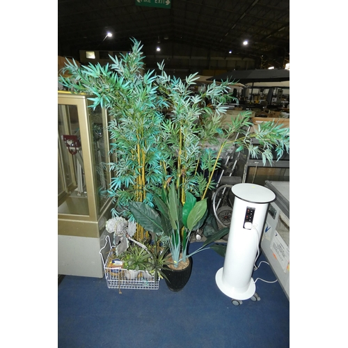 1251 - A quantity of various artificial plants