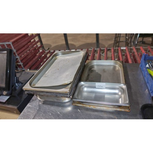 1130A - A quantity of gastronorm trays