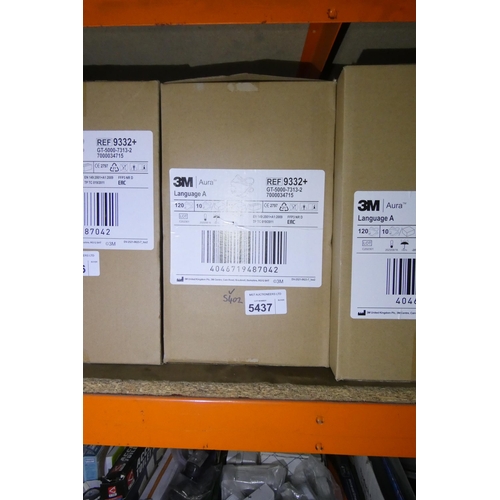 5437 - 1 box containing 120 x 3M Aura masks type GT-5000-7313-2