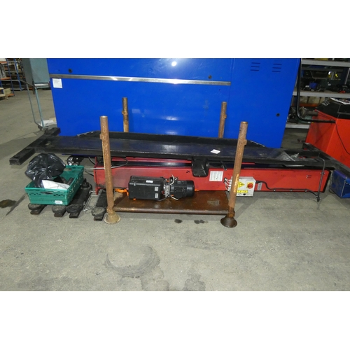 5640 - A Werther two post vehicle lift model 2251/32, capacity 3.2 tons, 3ph