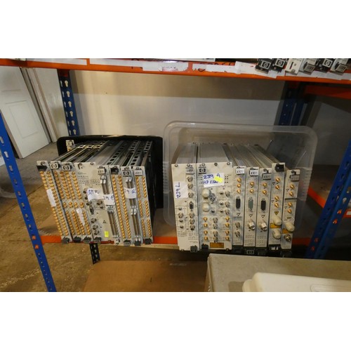 5933 - A quantity of various Hewlett Packard equipment comprising 4 x 37778A STM-16 test sets and 2 x 3235 ... 