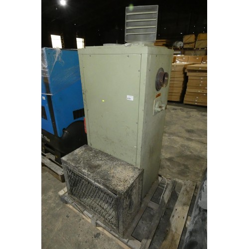 6181 - 1 x Powrmatic oil fired / 240v workshop heater model CP 0 100, heat output 2.3kw