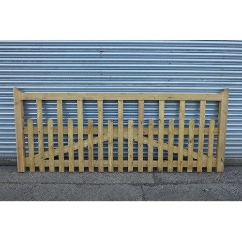 6317 - 1 wooden driveway gates measuring approx 295 x 120cm