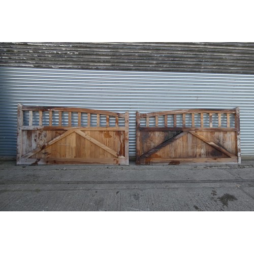 6324 - A pair of hardwood (Iroko) driveway gates each measuring approx 266 x 145cm