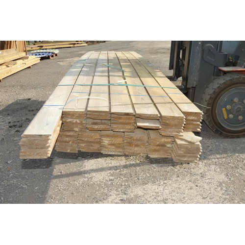 6325 - A quantity of tongue and groove lengths very up to approx 420 cm (top stack)